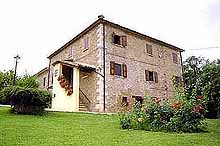 SerrantonioMain1.jpg (17813 byte)