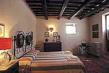 Camera.jpg (15844 byte)